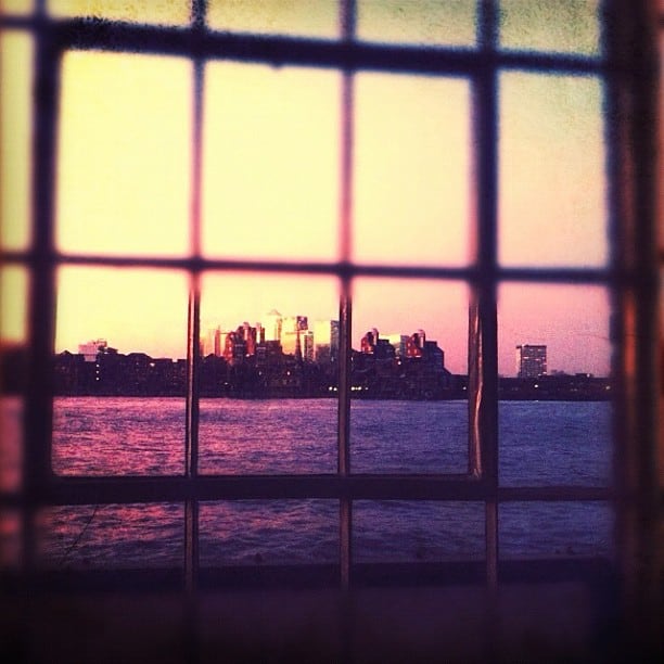 @jennafoxtrot “any other Londoners see that pretty pink sunset? @jennafoxtrot “any other Londoners see that pretty pink sunset?