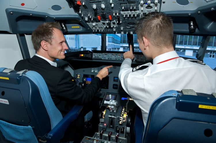 iPILOT_MUC_Hobbypilot mit Instruktor_750x500_300dpi