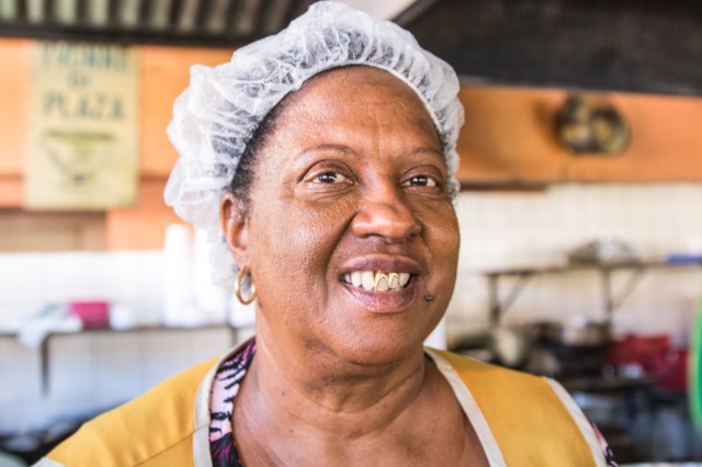 faces of curacao-8