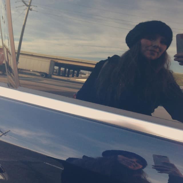 reflection selfie gl63