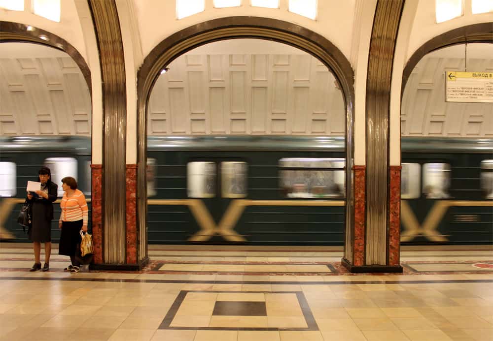 Die 5 Schonsten Stationen Der Moskauer Metro