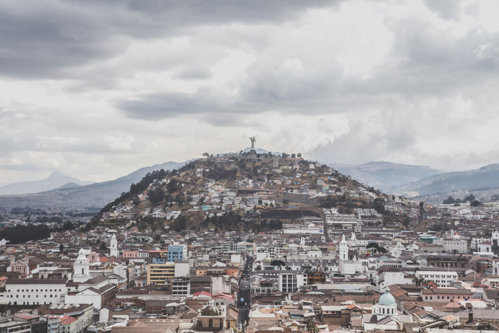 Quito el panecillo