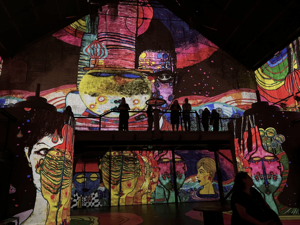 Colorful Faces in a modern art design at Fabrique des Lumieres