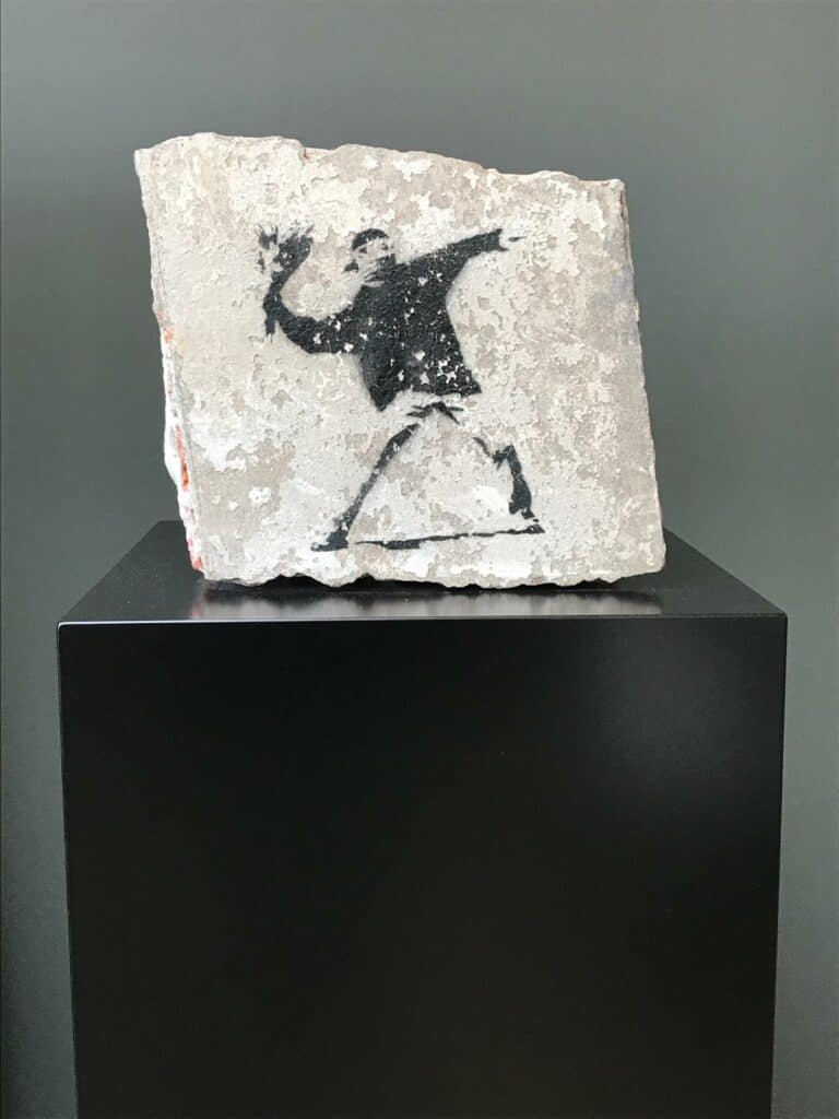Exploring Amsterdam’s Hidden Gems: Moco Museum Amsterdam